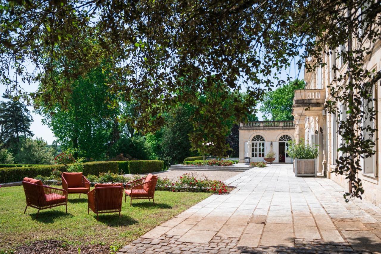 Chateau De Lussac Lussac  Buitenkant foto