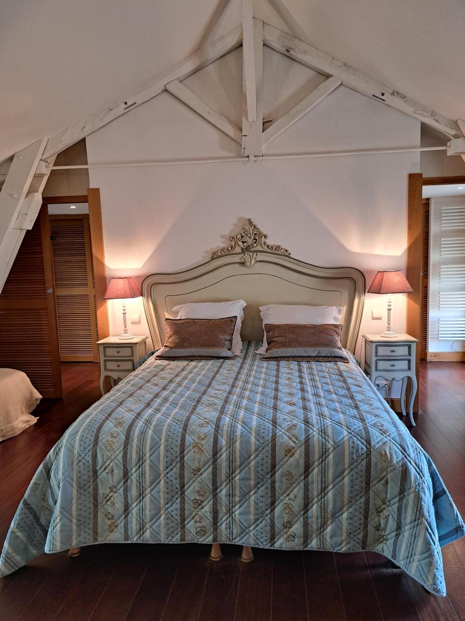 Chateau De Lussac Lussac  Kamer foto