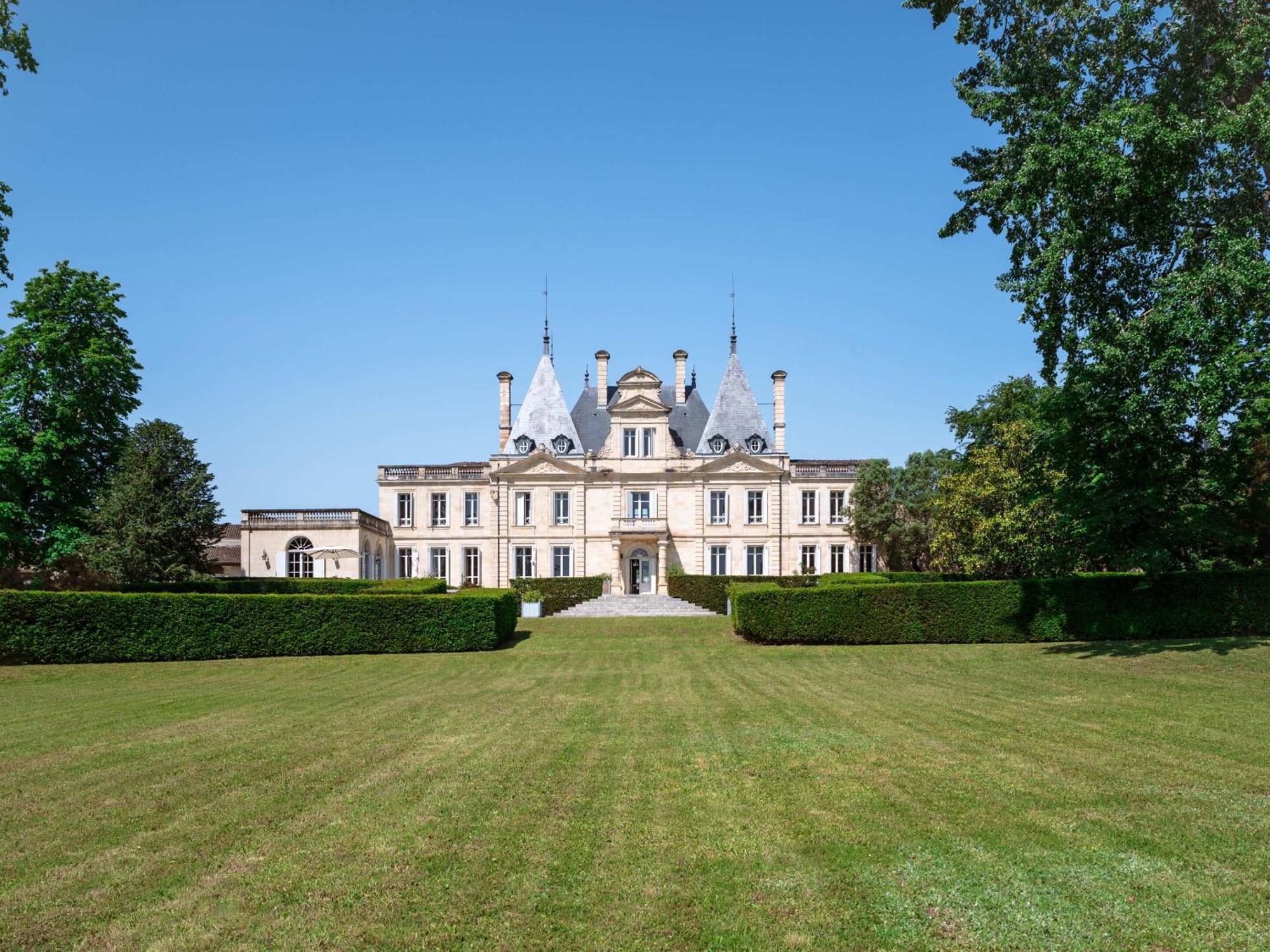 Chateau De Lussac Lussac  Kamer foto